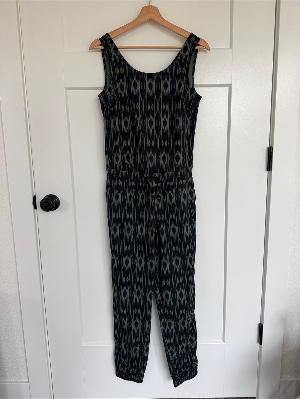 Athleta Black & Green Ikat Patterned Jumpsuit